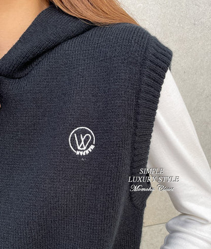 フーディー ロゴ刺繍 ベスト＆ スカート ニット セットアップ◆